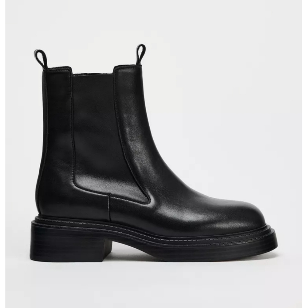 Zara Leather Ankle Boots With Lining